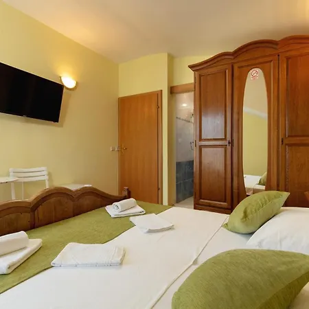 Bed & Breakfast Senator Podstrana Exterior foto